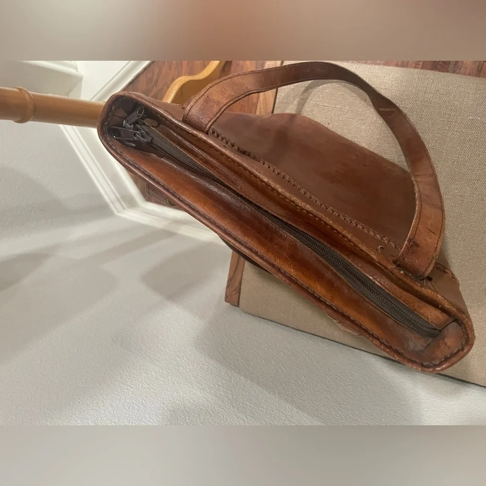 BROWN Leather Shoulder‎ Bag - Picture 3 of 8